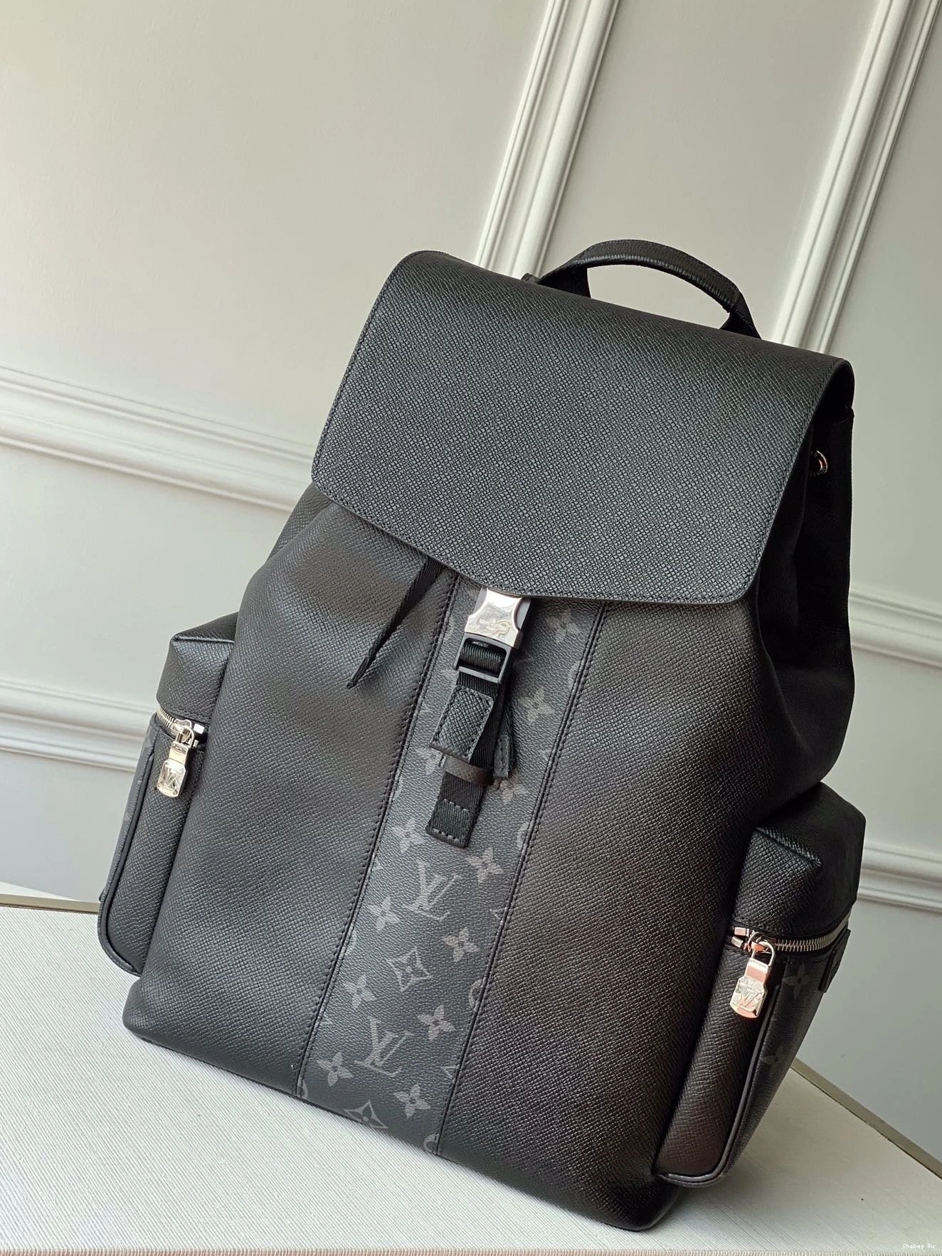 OUTDOOR BACKPACK VUITTON LOUIS 0815